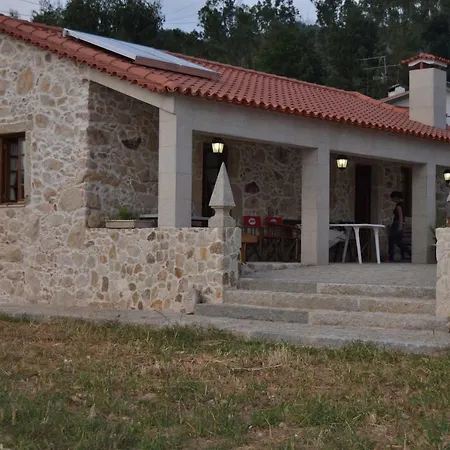 Casa Da Trapa Сasa de vacaciones *